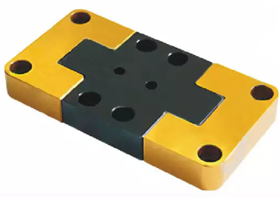 1,7131 couplages noirs de moulage par injection d'oxyde, ensemble de verrouillage carré de bloc