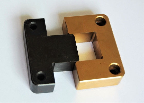 Ensemble en acier de bloc de glissière de moule de couplage de bloc du moulage par injection de serrure de matrice de S45C DIN YK30