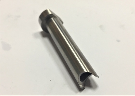 Le noyau du moule DIN1530 goupille la fonte en plastique de matrice de coutume d'injection goupille pour des pièces d'auto de dispositif médical