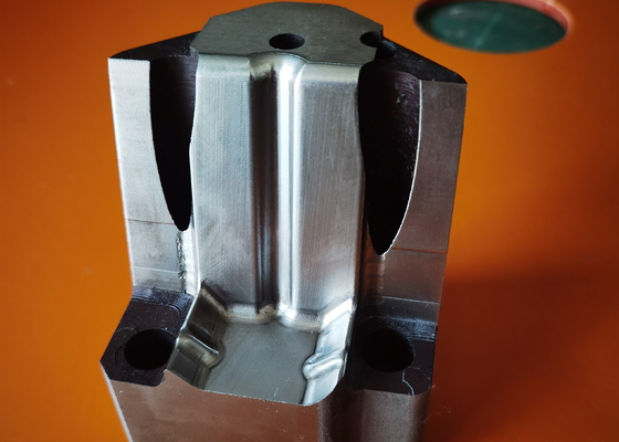 Les pièces de moule de précision de noyau de cavité de moulage mécanique sous pression que HASCO POINÇONNENT la norme de MISUMI